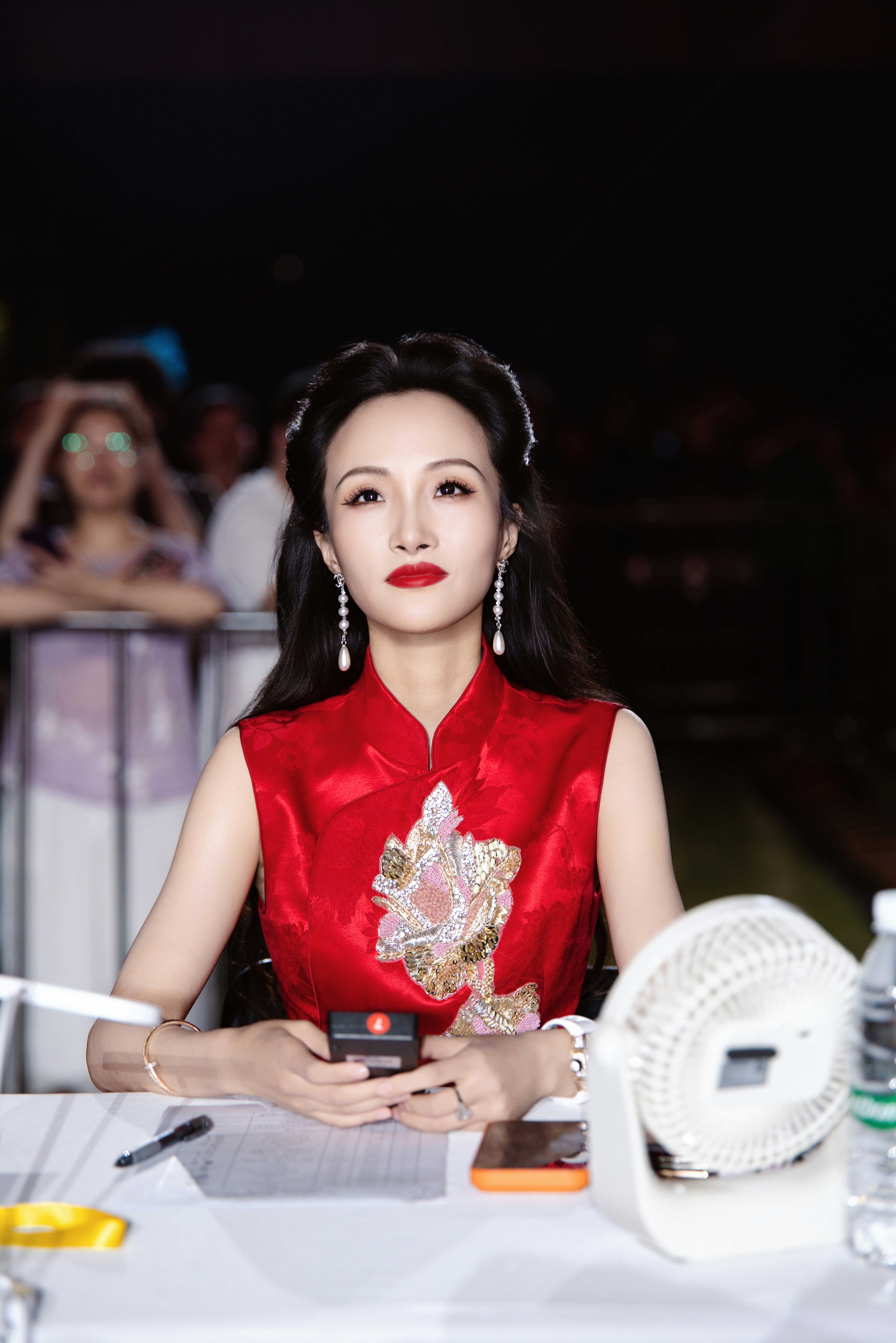 项亮月担任总决赛评委 “不一样的花火”浙江台州收官