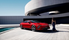 冬季出行不再难！星纪元ES以硬核实力化解用车焦虑