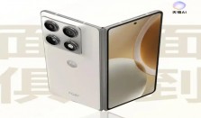 联想moto razr Fold携神秘新机亮相上海F1 或为拯救者