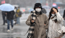 11月下旬一股强冷空气自西向东影响我国 全国大部地区维持降水稀少状态