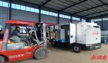 无人运输车当搬运工，秧盘坐上“头等舱”—— 全自动高速育秧“好洋气” 经济要闻 华声经济