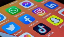 澳大利亚16岁以下社交媒体禁令生效 澳大利亚社交平台将停用16岁以下用户的账号