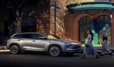 不只是工具，更是伙伴：揭秘星途ET5智驾系统的“成长型大脑”