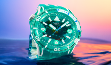 Swatch SCUBAQUA 潜航系列迎来四款全新弄潮设计
