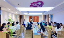 广东珠海中大五院工会“木樨香唇膏”非遗手作体验课圆满举行