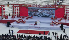 哈尔滨采冰人零下20度开工 第六届哈尔滨采冰节拉开哈尔滨冬季文旅序幕