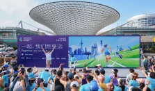 2026渣打上海10公里跑开赛，擎天租机器人&ldquo;天团&rdquo;跨界助跑
