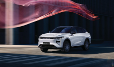 寒冷、焦虑、打滑？瑶光C-DM寰球版让冬季出行痛点全面退散