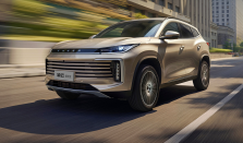 治愈感官、精准掌控，凌云曜夜版打造年末生活“补能舱”