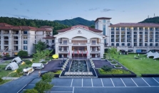 横店官方酒店集群：从“一张床”到“一种生活方式”的影旅升维