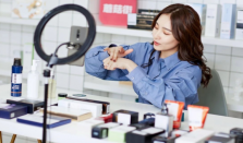 “双十一”急诊科来了太多主播 长期大声说话易引发纵隔气肿