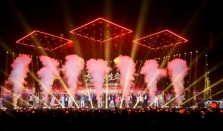 这座万亿城区，给企业家办了一场万人“春晚”